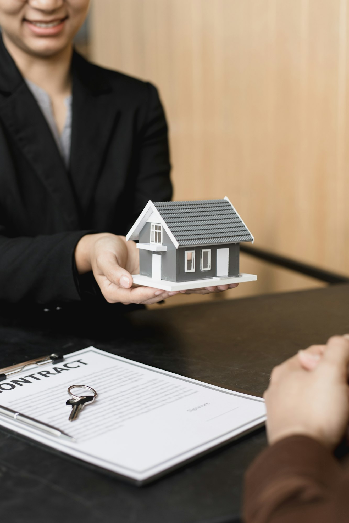 Selling a house with insurance